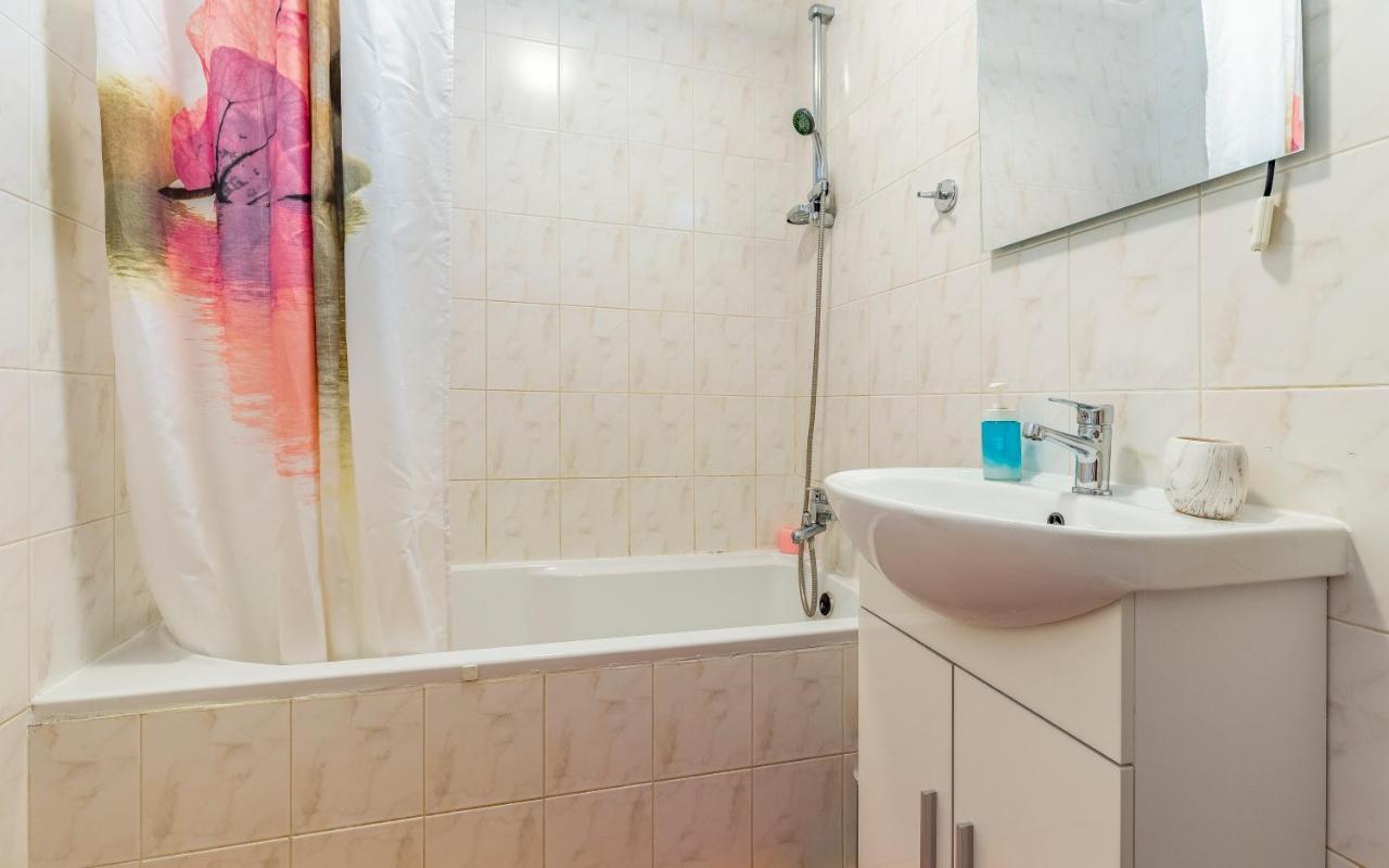 Olga'S Place-New Apartment 200 Mt From The Sea Pula Bagian luar foto